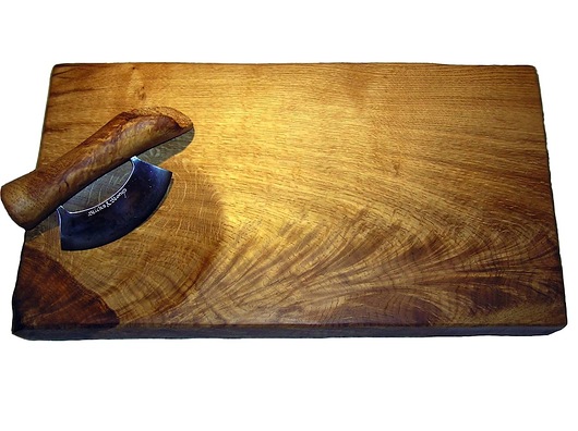 Oak Mezzoluna Board